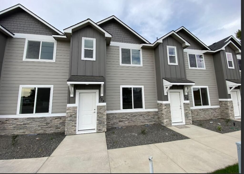 multi family 10th ave